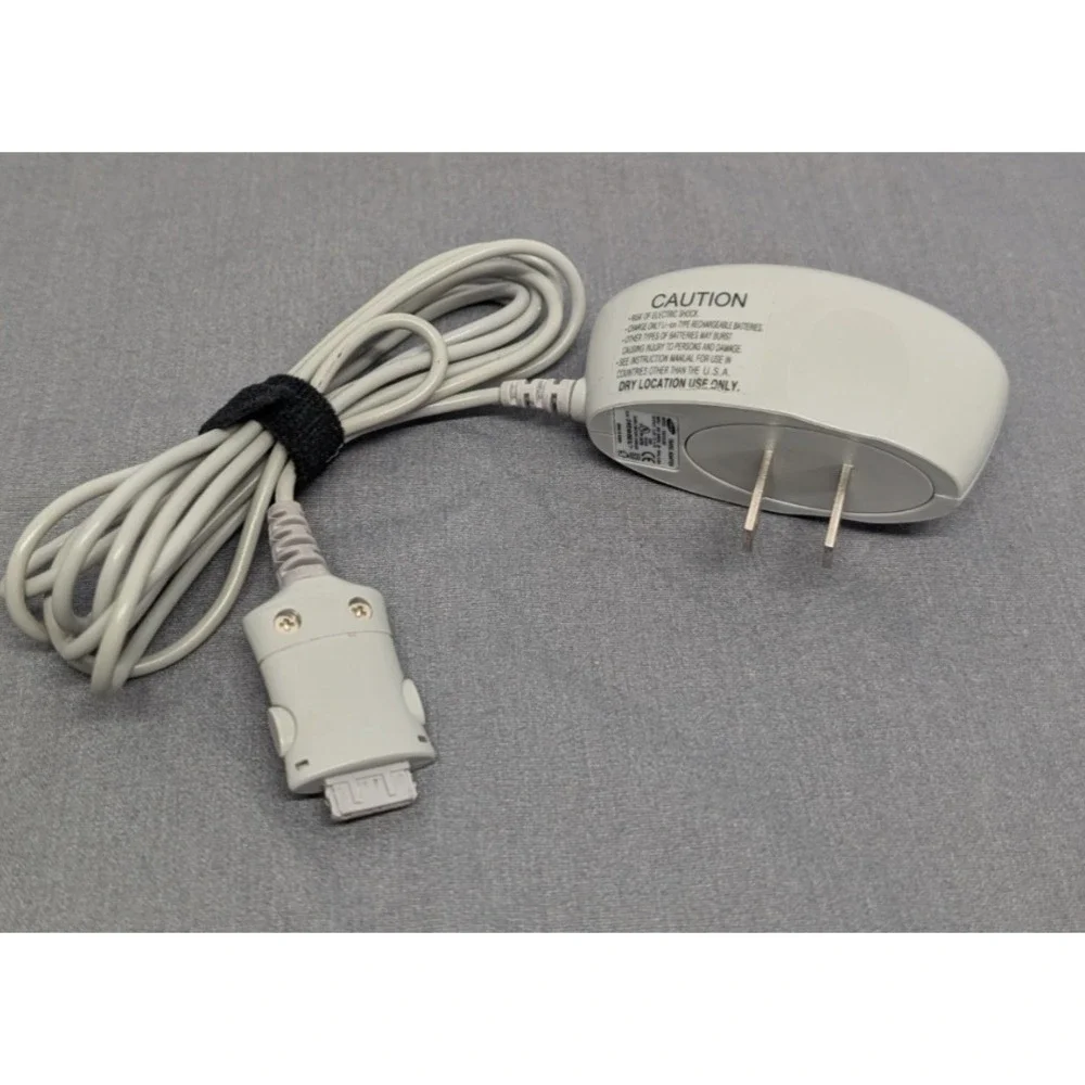 Samsung Phone Charger TAD037JBE Grey Wall Charger 20-Pin Connector